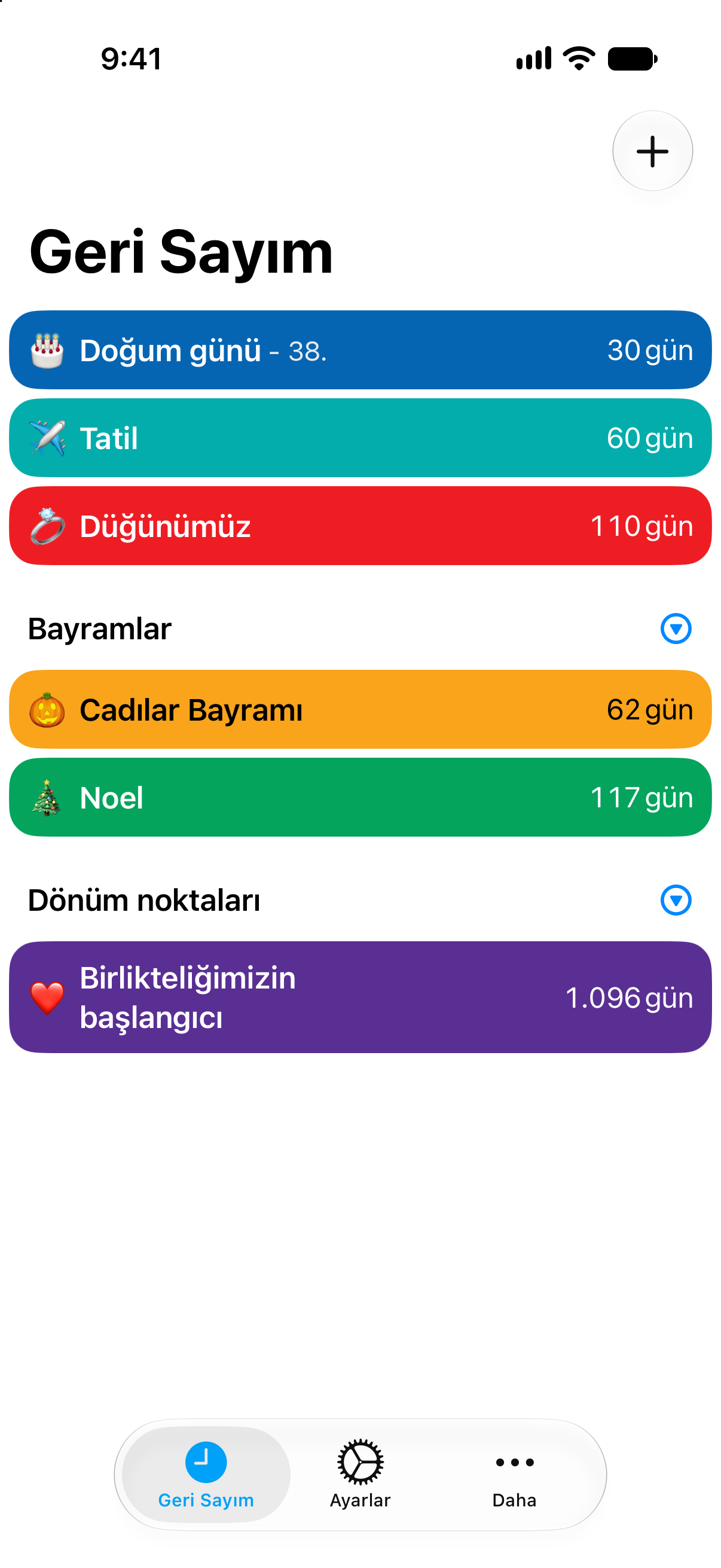 Her etkinlik için farklı renklerin kullanıldığı renkli Geri Sayım geri sayım listesi.