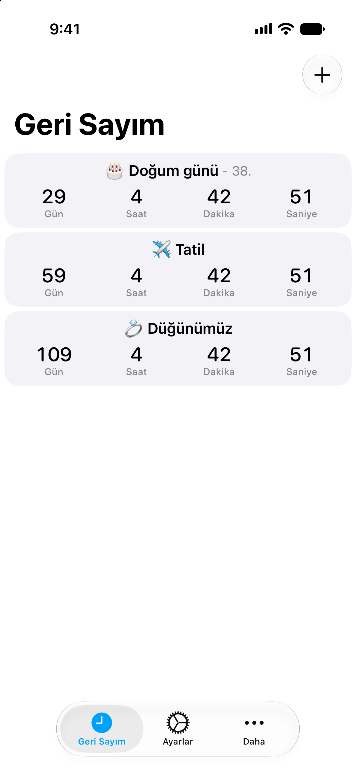 Yaklaşan etkinliklere kalan süreyi gösteren ayrıntılı Geri Sayım geri sayım listesi.